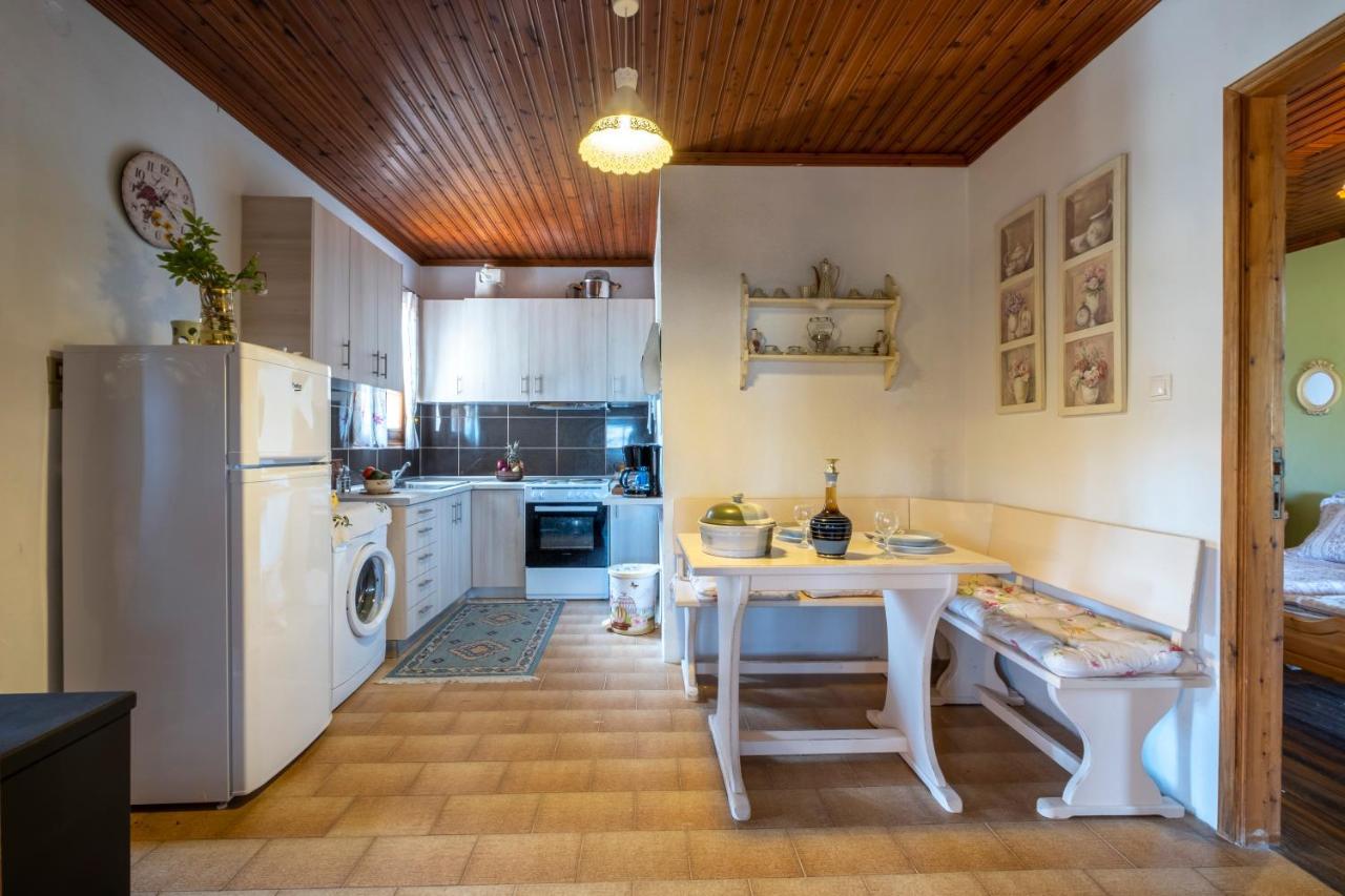 Apartment Sklithro